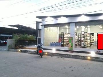 ขายด่วน ที่ดินพร้อมสิ่งปลูกสร้างบ้านและกิจการร้านค้าเเละโรงจอดรถ หมู่บ้านร่มเย็น1.2 หนองหินนาดี จ.อุดรธานี