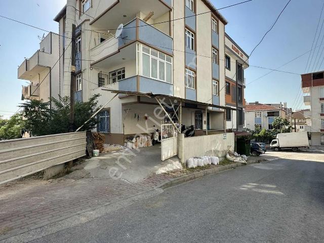 Kılıç Gayrimenkul'den Satılık 3+1 Ara Kat Daire