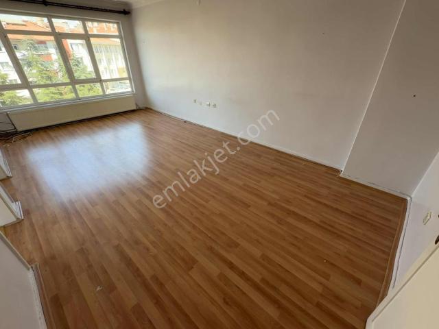 Kılıçsoy'dan Osmanlı İş Merkezi Yanı 3+1 Kök Tapu İskanlı Daire
