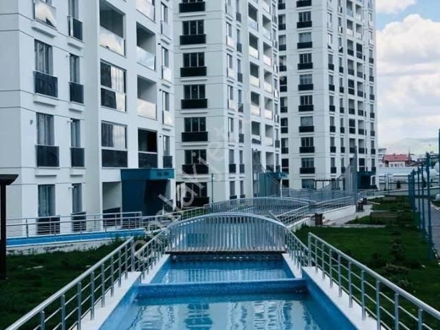 Kılavuz'un En Prestijli Sitesinde 4+1 Lüks Daire!