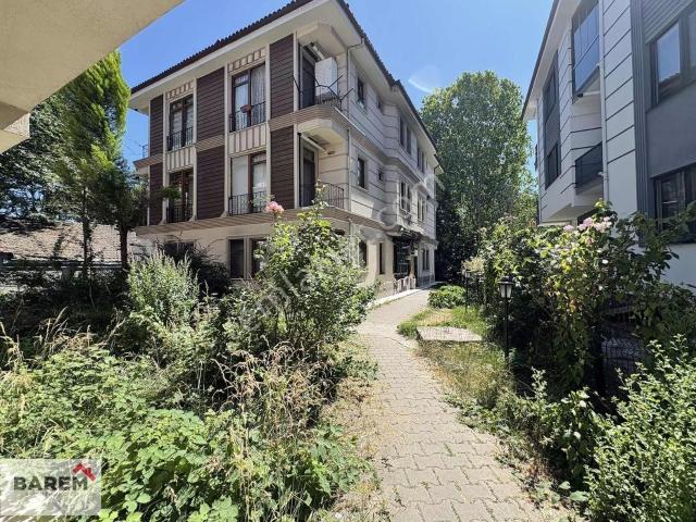 Kırtepe'de, 1+1, 45m2, Ara Kat, Eşyalı, Kiracılı