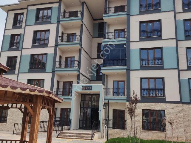Kırşehir Merkez Kındam Toki'de Kiralık 3+1 Daire