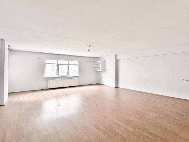 Kıraç Necip Fazıl Kısakürek Mah. Tek Daire Üzeri 1.kat 2.850.000