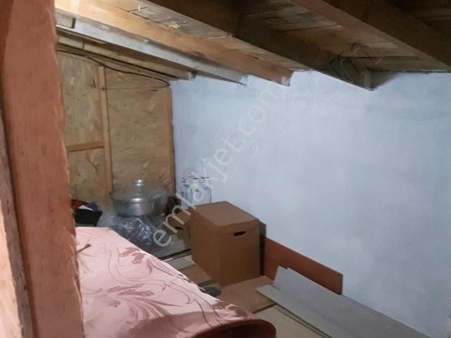 Kırklareli Kavaklı Villalarına Komşu Satılık Bahçeli Dubleks Ev