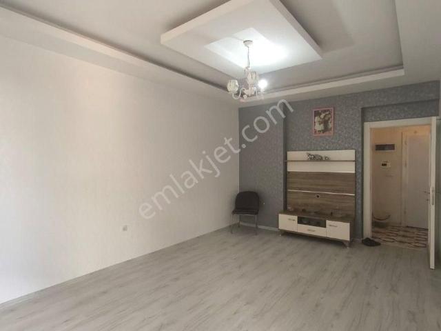Kısacık'dan Bülbülzade Mah Acil Koduyla Satlık 2+1 Satılık Daire
