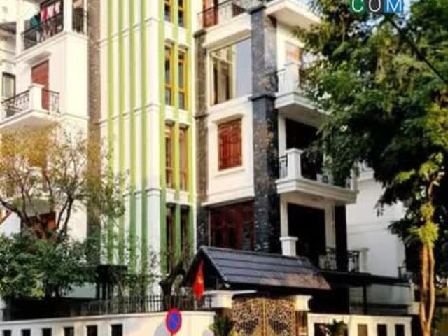 KĐT, Mễ Trì Hạ, Nam Từ Liêm, DT 200m2 x 6T MT 12m KĐT 5* náng sống nhất lô góc