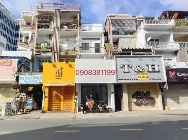 Kẹt tiền trả nợ ngân hàng chính chủ cần bán gấp nhà ngay trung tâm, khu vip đầy đủ tiện nghi