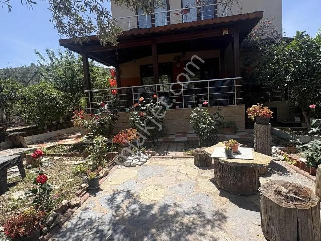 Kıyıkışlacık Zeytinlikuyu Plaja 200 Metre. müstakil Bahçeli