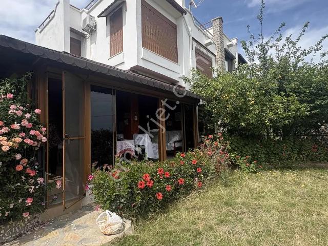 Kıyıkışlacık Zeytinlikuyu Tepeköy Tatil Sitesinde Masrafsız