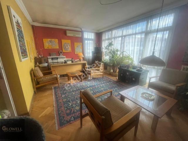 Kızılay Meşrutiyet'te Satılık 110 M² Ofis