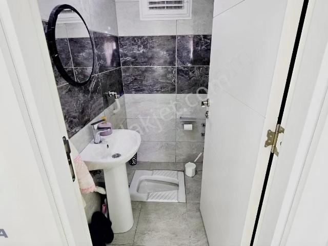 Kızılarık'ta Site İcinde Bakımlı 3+1