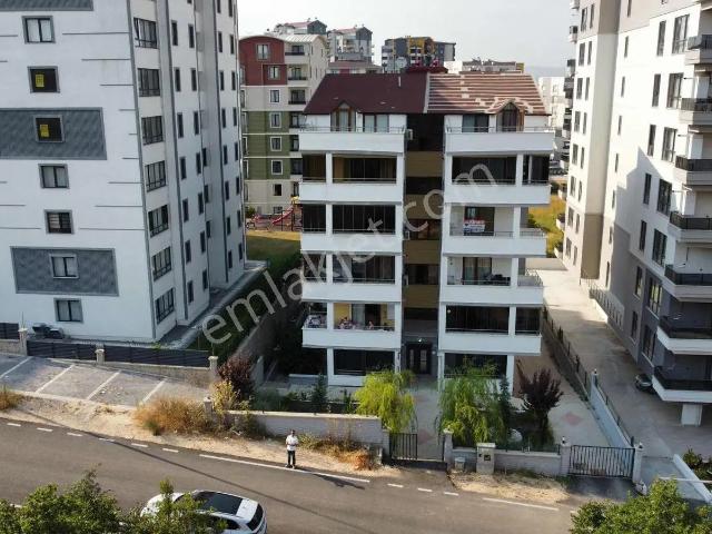 Kızılcıklı'da Satılık 3+1 Çatı Dubleks Daire