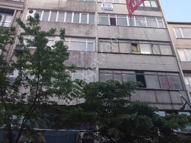 Kağıthane Çağlayan Vatan Caddesi'nde 130 M² Kiralık Ataölye