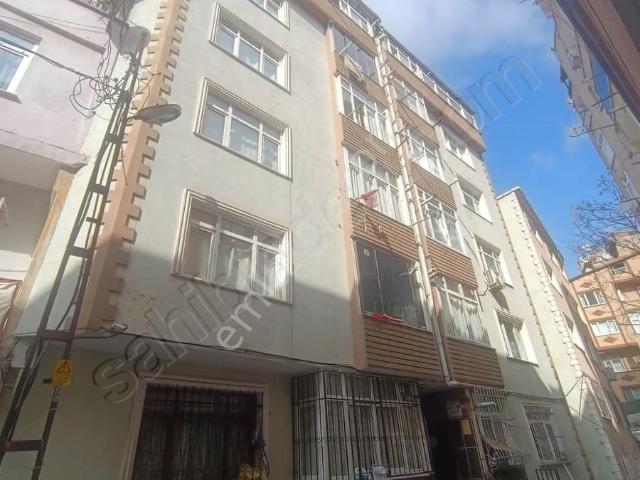 Kağıthane Çeliktepe Mah. 3+1 90 M2 Kiralık Daire