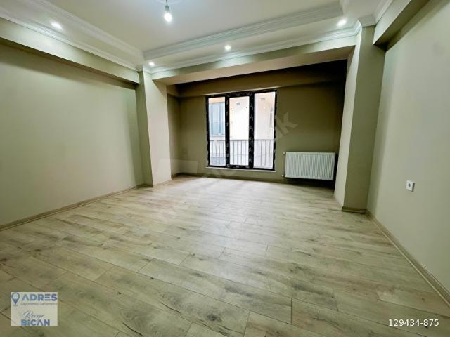 Kağıthane Çeliktepe Mh Satılık 3+1 Otoparklı Dubleks Daire
