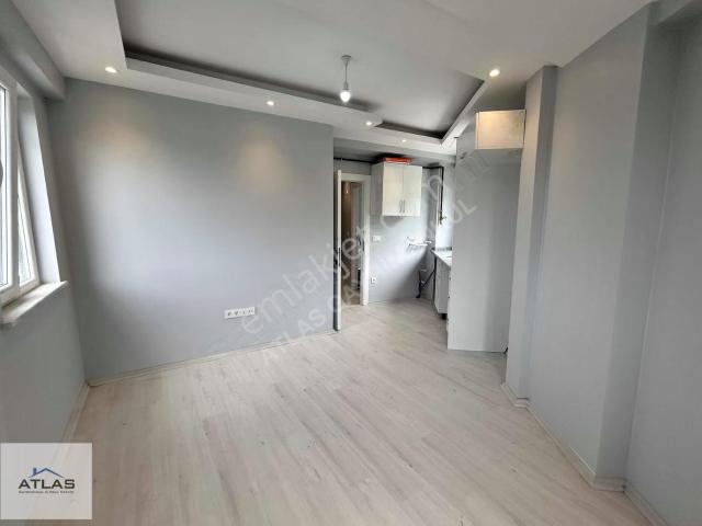 Kağıthane Harmantepe'de 2+1 Eşyalı Faturalar Dahil Kiralık Daire