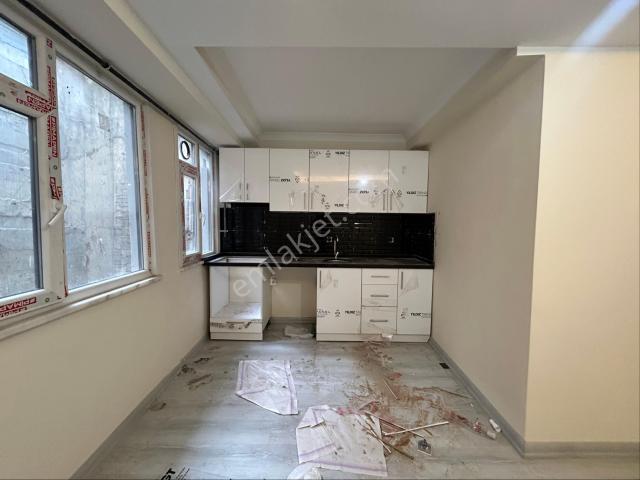 Kağıthane Harmentepe’de 1+1 Kiralık Daire