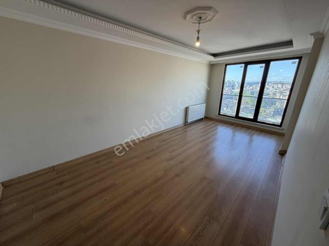 Kağıthane Hürriyet Mah Oturmaya Hazır 4+2 Dublex Daire