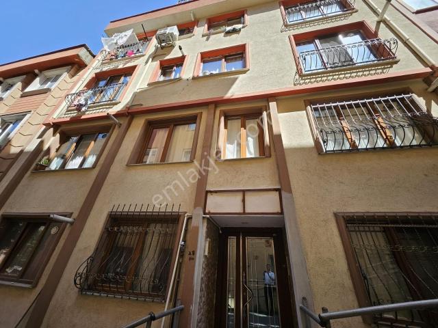 Kağıthane Şirintepe Mh. Kiralık 85 M2 1+1 En Üst Kat Daire
