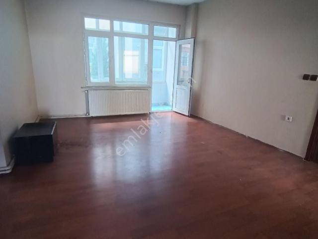 Kağıthane Nurtepe De Kiralık Büyük Kiralık Sobalıı Daire