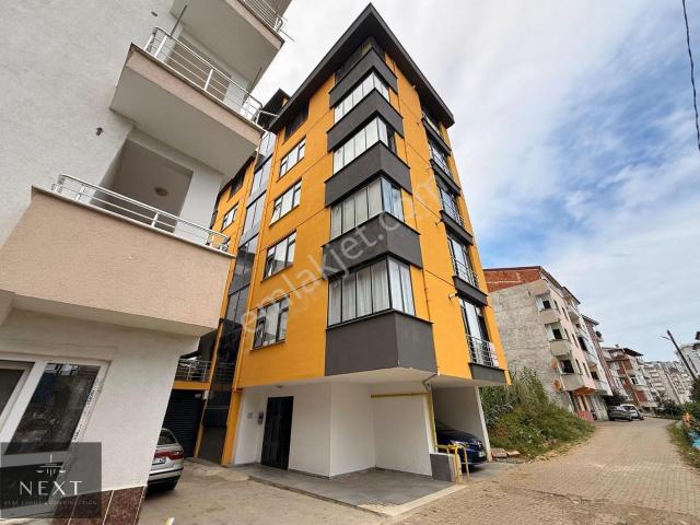 Kaşüstünde İdeal, Modern Ve Kullanışlı 2+1 Daire