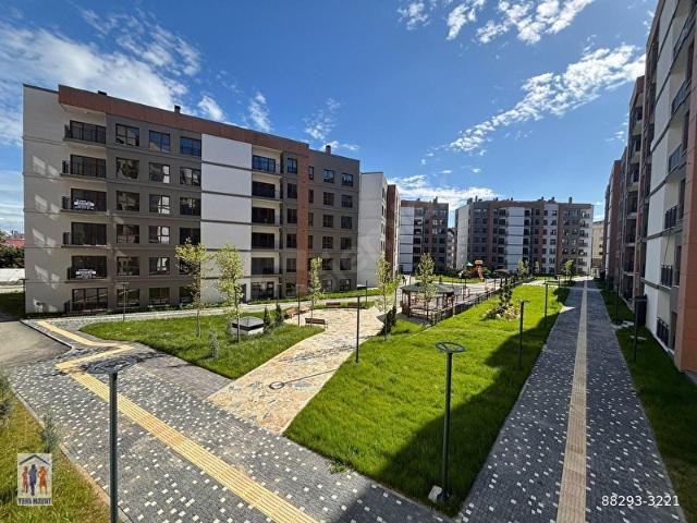 KAĞITHANE TOKİ HİZMET SİTESİ 2+1 SATILIK ŞIK DAİRE