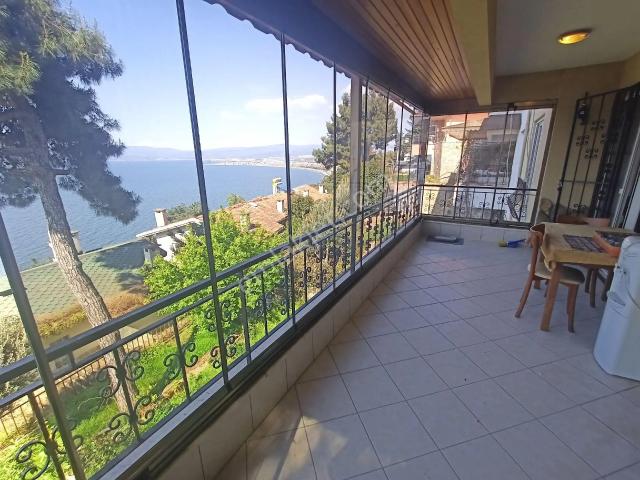Kaçmaz Emlak Kurşunlu Mah Çamlık Villaları Satılık Deniz Manzaralı Özel Bahçeli Villa