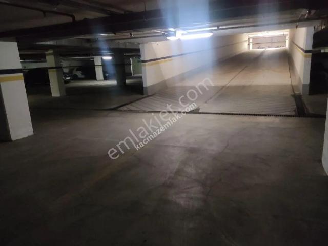 Kaçmaz Emlak Osmangazi Cumhuriyet Mah Yasemin Park Kiralık Kapalı Otopark