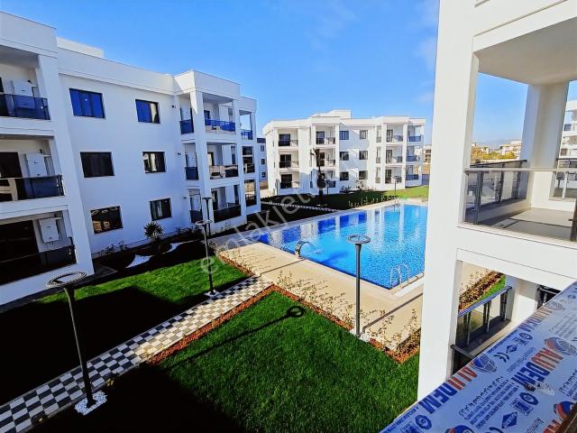 Kaçırmayın! Karaali Havuzlu Sitede Lüks Balkonlu Daire