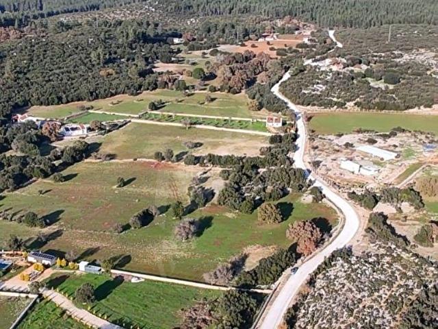 FİYAT İNDİRİMİ Kaş Sarılarda Satılık Tarla 13400 m2 Sanayi İmarı Sınırında