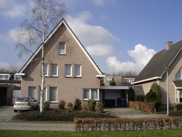 kamer 17m2 in etten leur