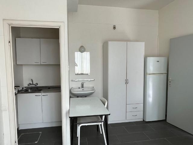 kamer 1 Frank Baurstraat 9
