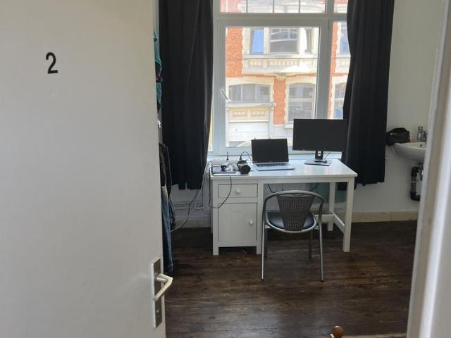 kamer 2 Land van Waaslaan 111
