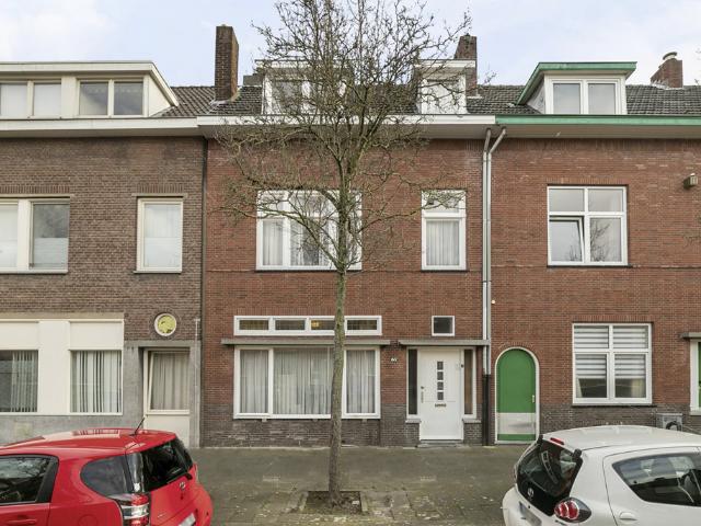 Kamer te huur Meester Ulrichweg 63 K5 in Maastricht voor € 428