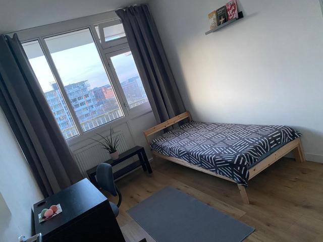 Kamer te huur nabij Bijlmer Are