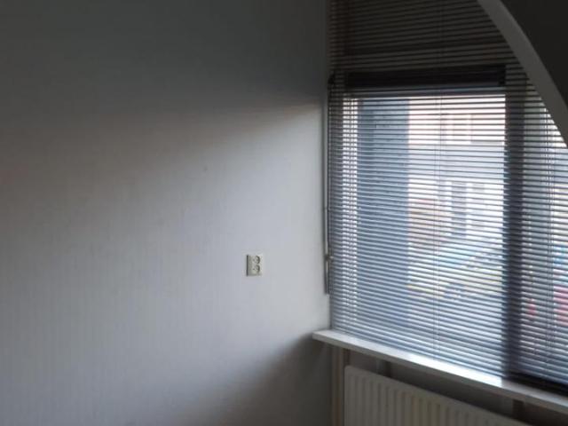 Kamer te huur in rustige eensgezinswoning