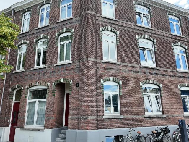 Kamer te huur Tongerseweg in Maastricht voor € 549