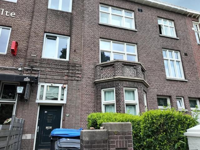 Kamer te huur Tongerseweg in Maastricht voor € 585