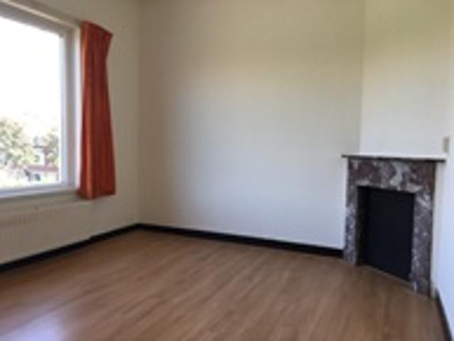 Kamer Van der Doesstraat in Groningen