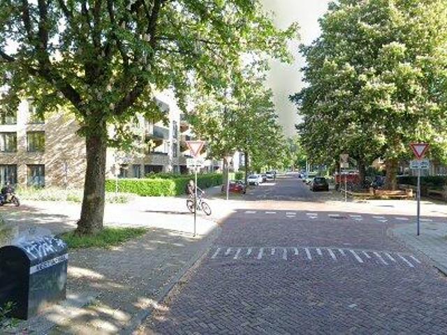 Kamer Van Oldenbarneveldtstraat in Arnhem