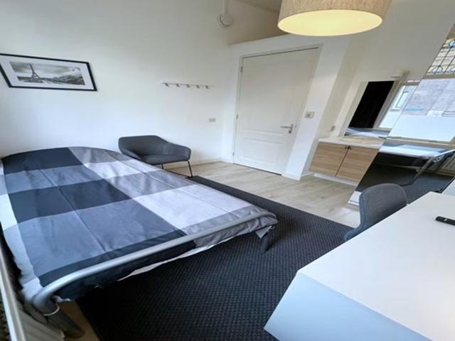 Kamer Voorschoterlaan in Rotterdam
