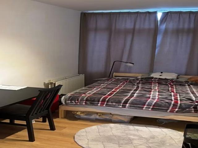 Kamer Waterloostraat in Rotterdam