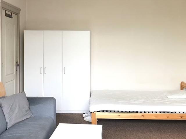 Kamer Willem Buytewechstraat in Rotterdam