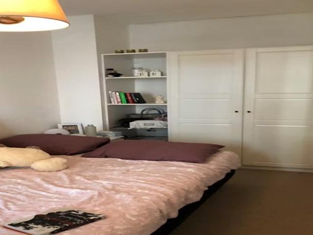 Kamer Willem Nakkenstraat in Amsterdam