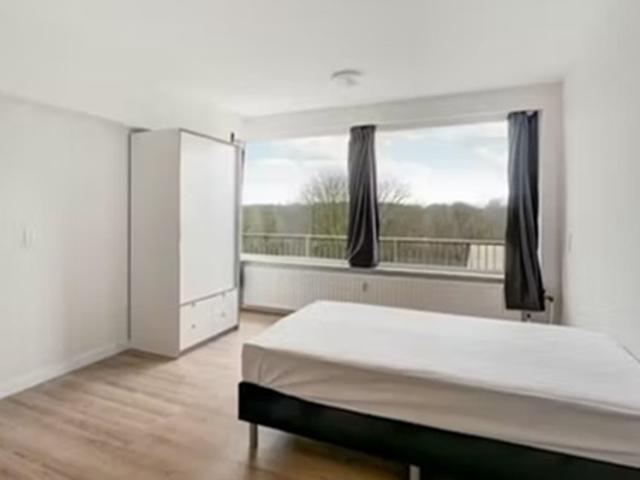 Kamer Adriaan Dortsmanstraat in Rotterdam