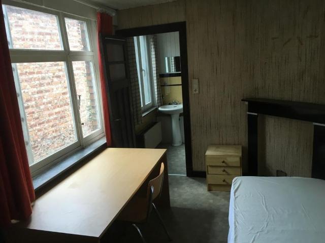 Kamer C2 18 Overname Huur tot 30/08/2026 Prinses Clementinalaan 4