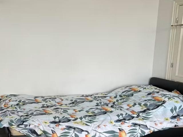 Kamer Henegouwerlaan in Rotterdam