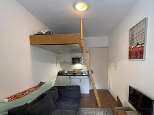 Kamer Herman Colleniusstraat in Groningen