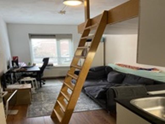 Kamer Herman Colleniusstraat in Groningen