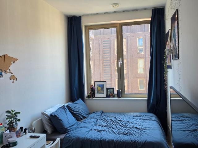 Kamer in 2 slaapkamer appartement Zuidas